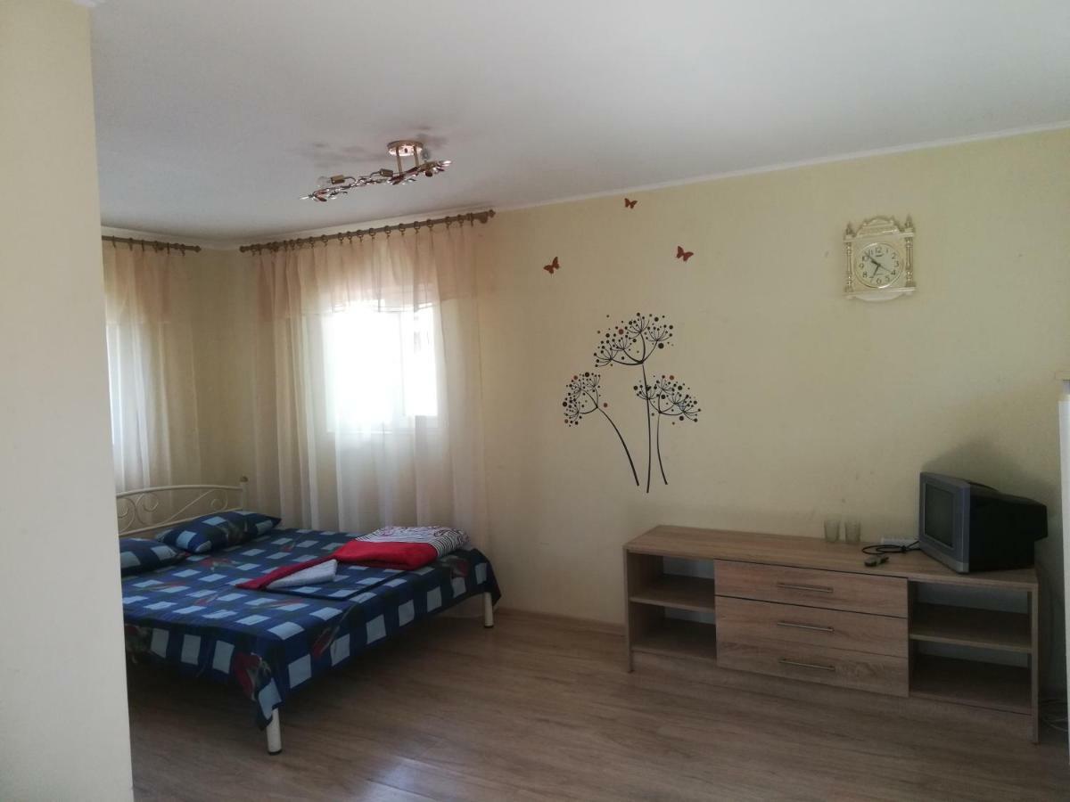Apartments Kamanina Street Одеса Екстериор снимка