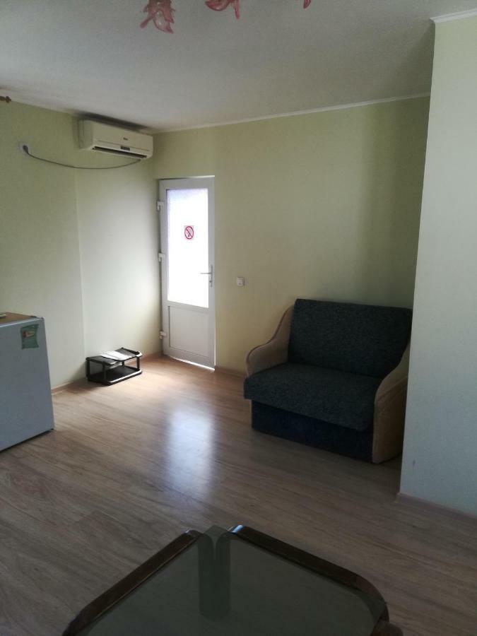 Apartments Kamanina Street Одеса Екстериор снимка